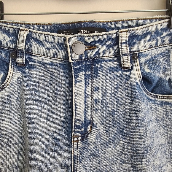 NWOT Acid Wash High Rise Distressed Denim Cropped Jeans - Picture 4 of 6